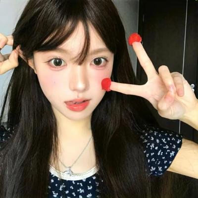 谜一样的双眼